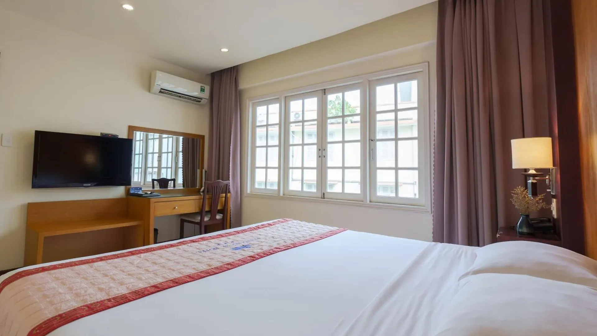 Petro House Vung Tau - Block A Hotel 3*,