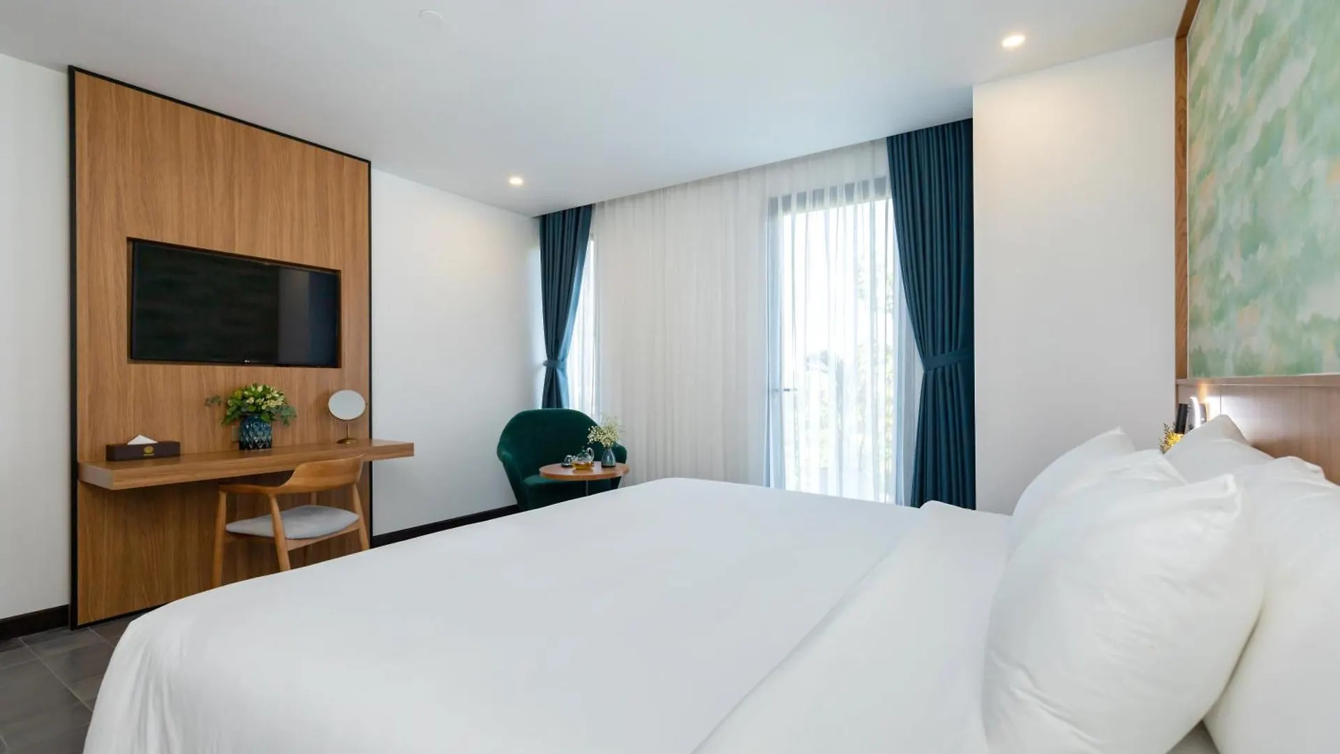 Petro House Vung Tau - Block A Hotel 3*,  Vietnam